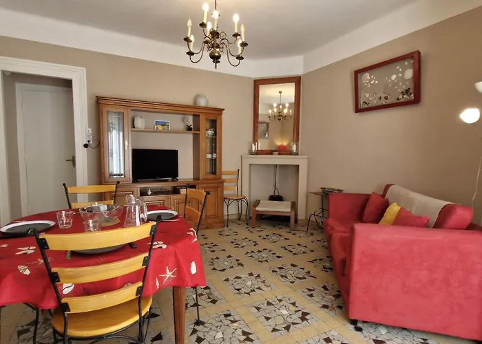 Villa St Georges De Didonne - Maison En Plein Centre-ville - Proche Saint-Georges-de-Didonne